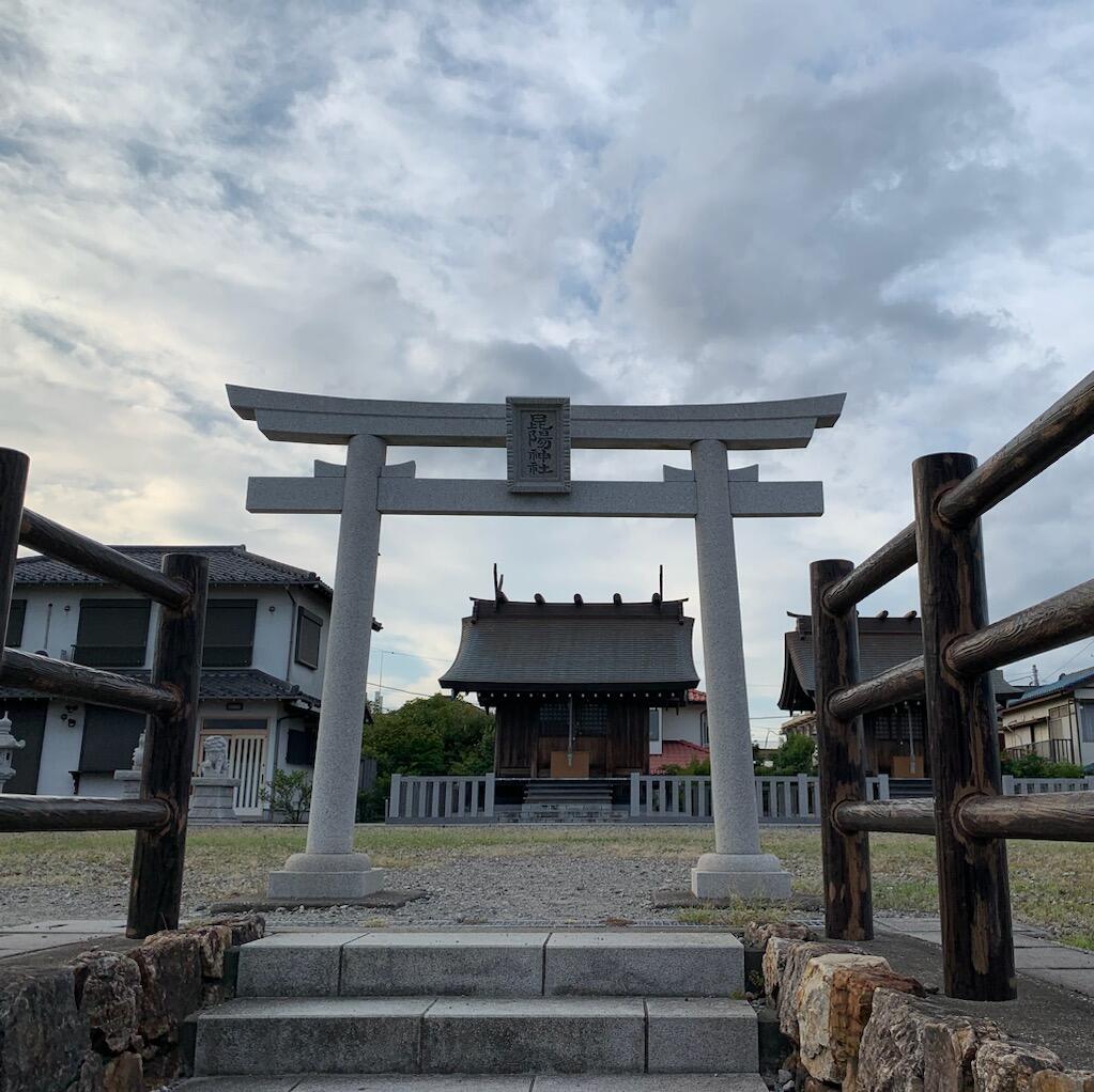 昆陽神社（スクエア）.jpg