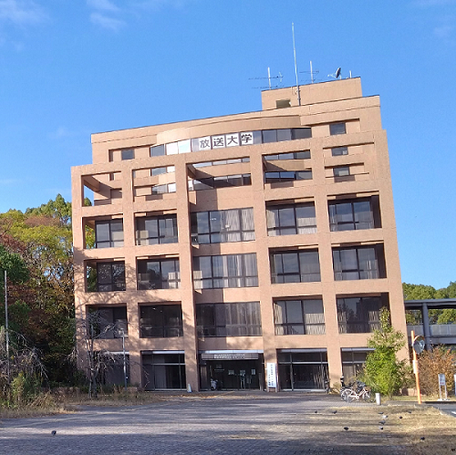 housoudaigaku_gaikan.png