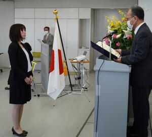 １学位記授与の様子.JPG