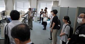 ７施設見学の様子.JPG